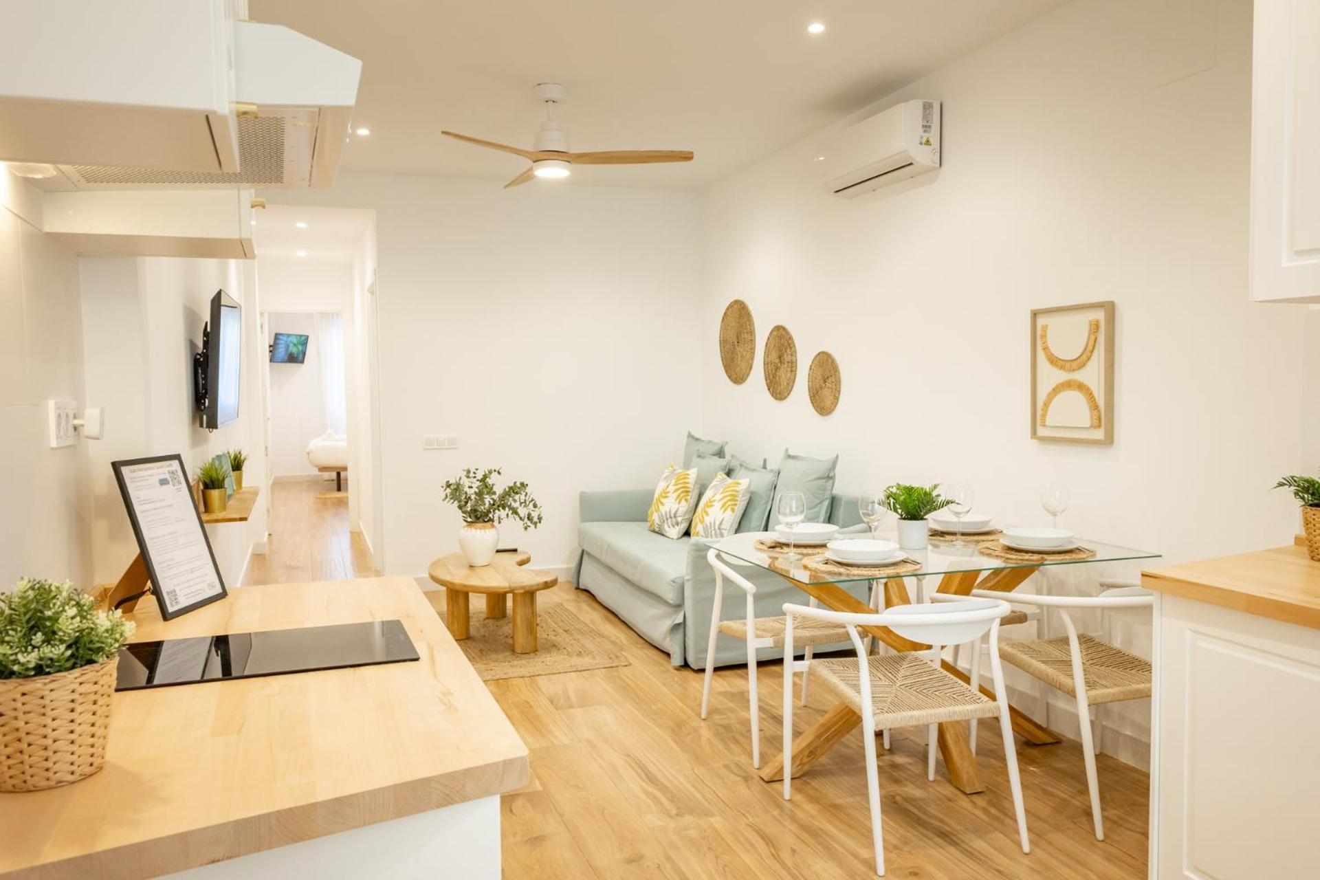 Isg Apartments Triana 1 Seville Exterior photo